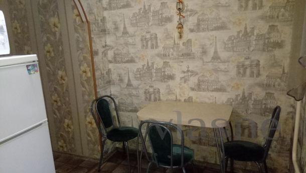 Nice apartment next to the South, Kazan - apartment by the day