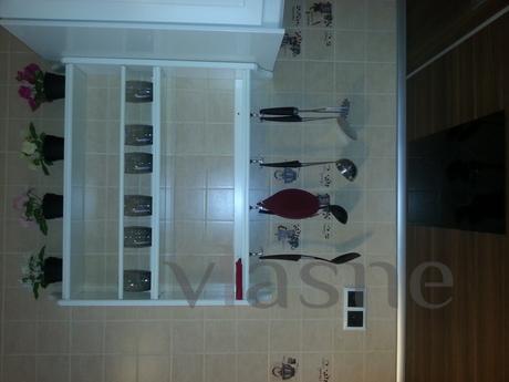 The apartment is in the prestigious area, Krasnodar - apartment by the day
