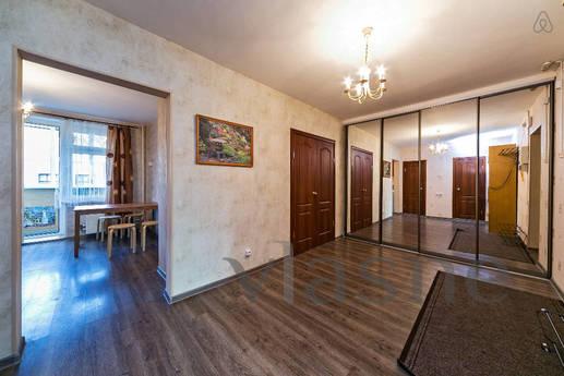 Daily rent apartment with a fresh renovated in the Stalin ho