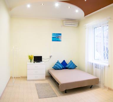 Newly renovated. New furniture. There are all neobhodmaya ap
