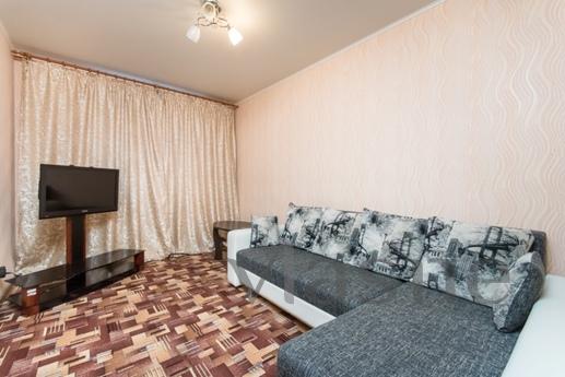 For daily and long term 2-room apartment on Spartakovskaya 1