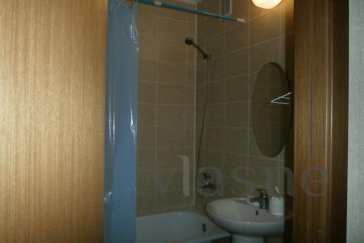 The apartment is in a new house, Saint Petersburg - apartment by the day