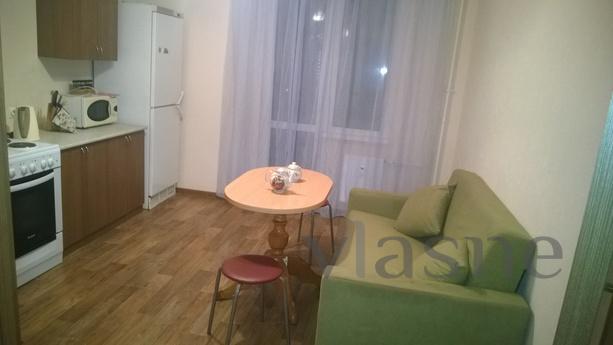 The apartment is in a new house, Saint Petersburg - apartment by the day