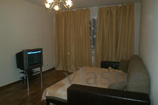 The apartment is in a new house, Saint Petersburg - apartment by the day